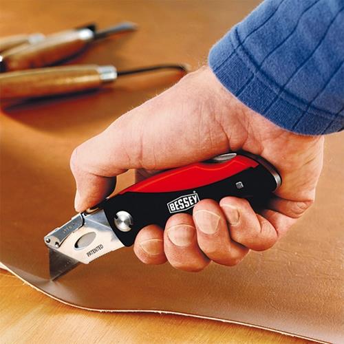 Bessey Folding Utility Knife DBKPH-EU