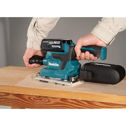 Makita DBO380 18V Finish Sander (Body)