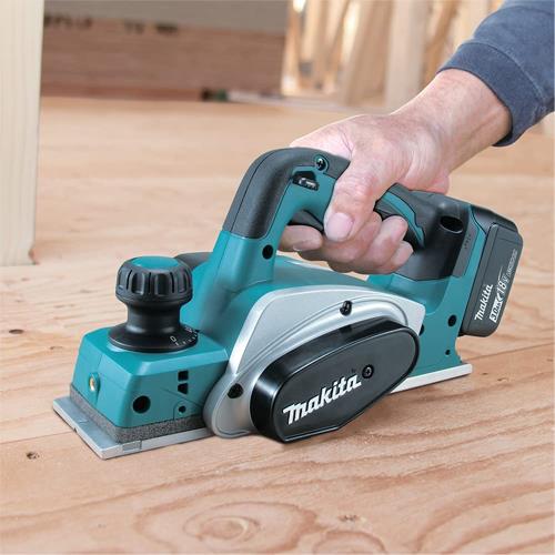 Makita DKP180 18V 82mm Planer (2x 5Ah)