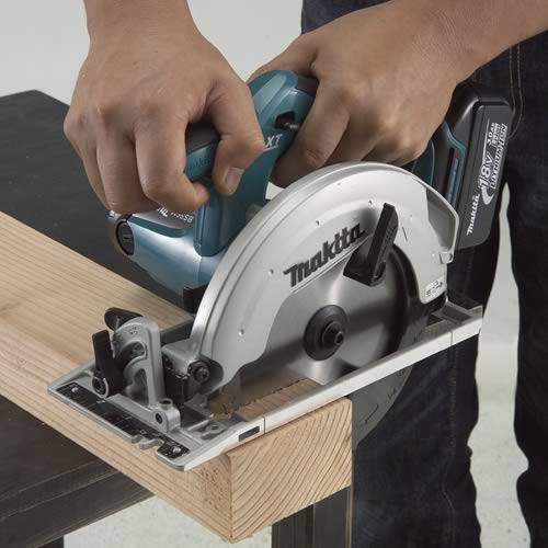 Makita DSS611 18V 165mm Circular Saw (Body)