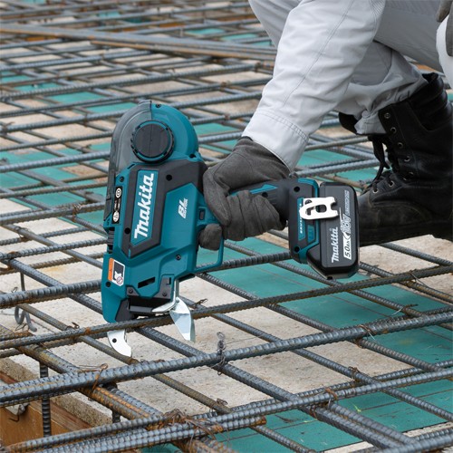 Makita DTR181 18V Large-capacity Rebar Tyer (Body, Makpac)