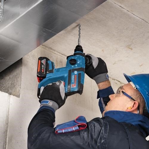 Bosch GBH18VEC 18V SDS Drill (2x 5Ah)