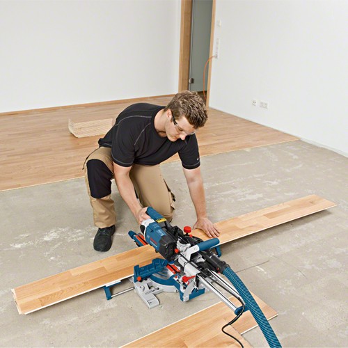 Bosch GCM8SDE 216mm 1600W Double-bevel Sliding Mitre Saw