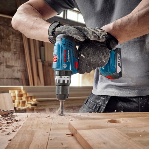 Bosch GSB18V-25 Combi Drill & GDR18V-215 Impact Driver (2x 2Ah)