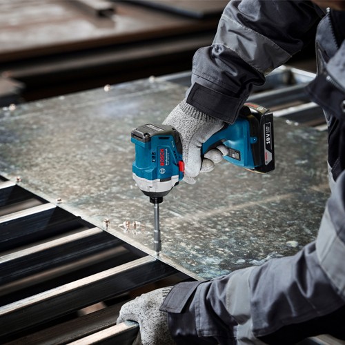 Bosch GSB18V-25 Combi Drill & GDR18V-215 Impact Driver (2x 2Ah)