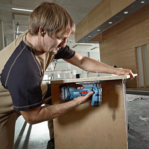 Bosch GST 18 VLI S 18V BodyGrip Jigsaw (2x 4Ah, 3x Blades, LBoxx)