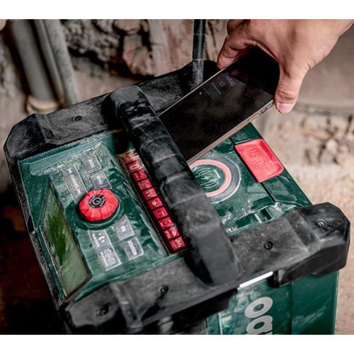 Metabo RC 12-18 32W BT DAB+ 12-18V Radio & Battery Charger (Body)