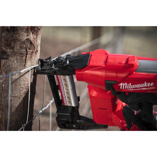 Milwaukee M18FFUS 18V 9G Brushless Fencing Stapler (Body, Case)