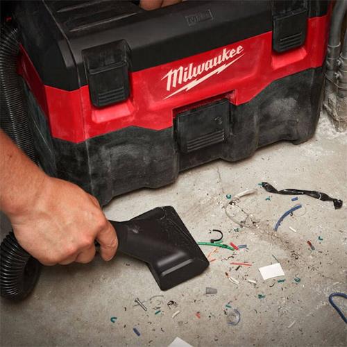 Milwaukee M18VC2 18V Vacuum Cleaner (Body)