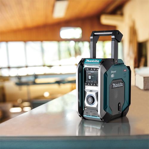 Makita MR007G 12-40V DAB+ Bluetooth Radio (Body)