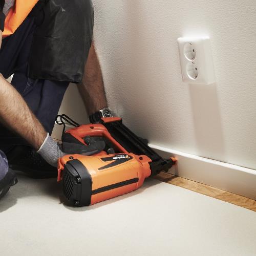 Paslode IM50 Fine-finish Nailer (1 Battery)